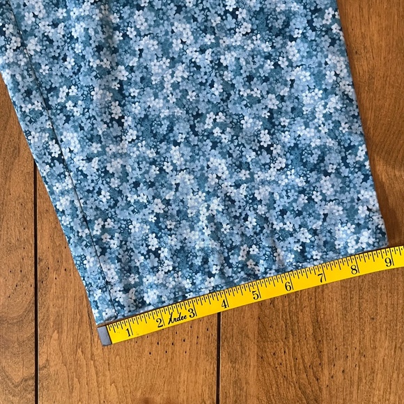 Vintage Laura Ashley Floral Cropped Pants (Size 8) - Picture 9 of 9